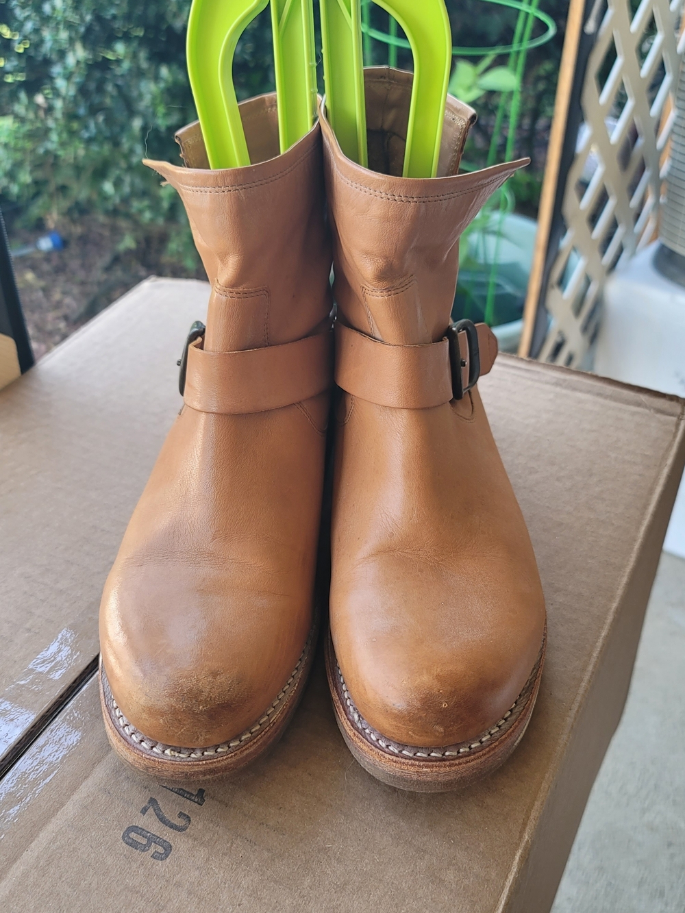 NWOT. Frye Women's Veronica Flex Tan Leather Booties. Size 8 - Picture 5 of 12